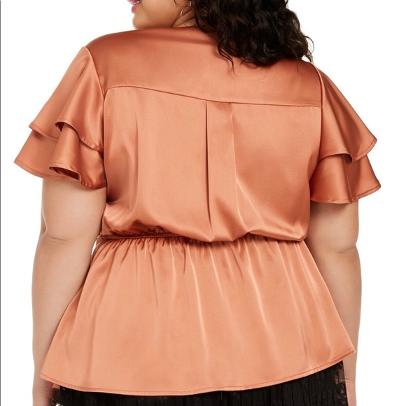 Monteau satin top - Picture 2 of 2